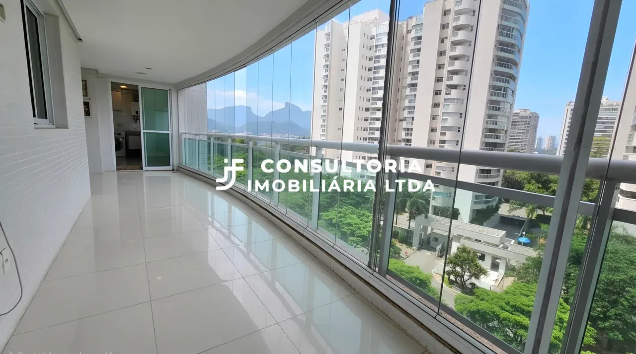 3-bedroom apartment in a building with a sauna — photo 5
