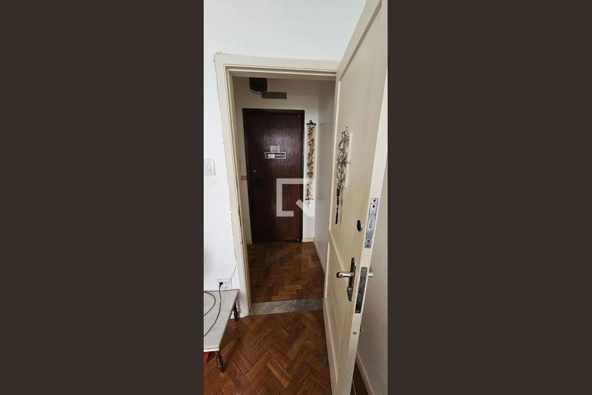 3-bedroom rental apartment with 2 bathrooms — photo 21