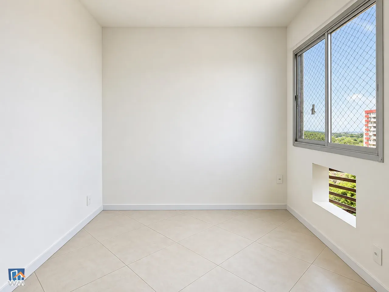 Вид на гори та 2 спальні: квартира 52 м² — photo 13