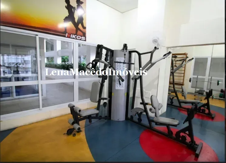 Unfurnished apartment with balcony and 2 parking spaces — photo 42