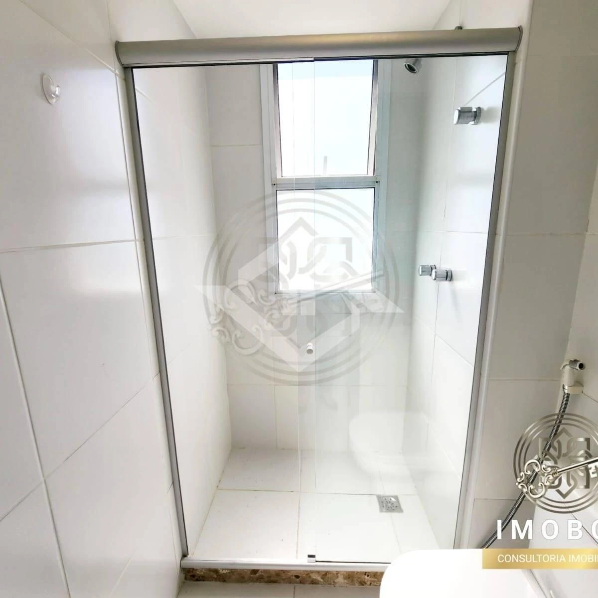 166 m² apartment with 3 bedrooms and a balcony — photo 9