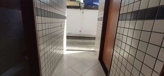 1-bedroom, 1-bath apartment with no parking — photo 7