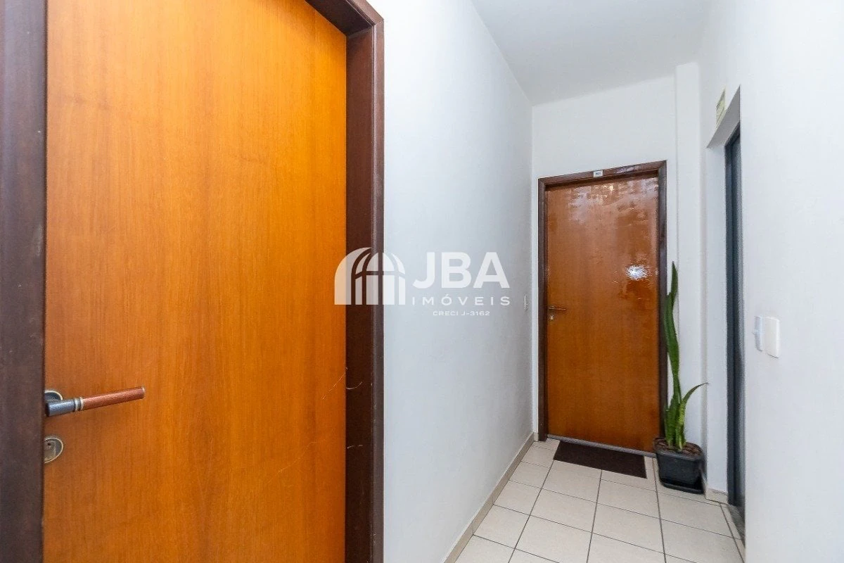 36 m² apartment with a home office and a washing machine — photo 15