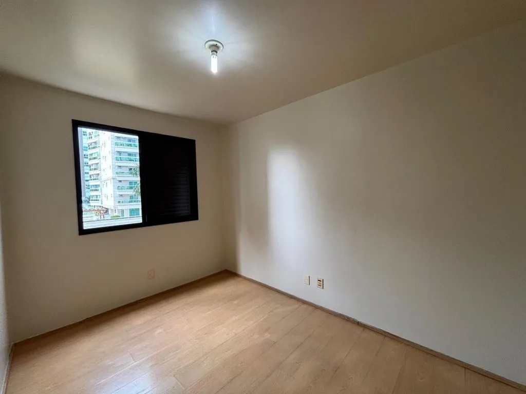 113 m² apartment with a bathtub and a water view — photo 21