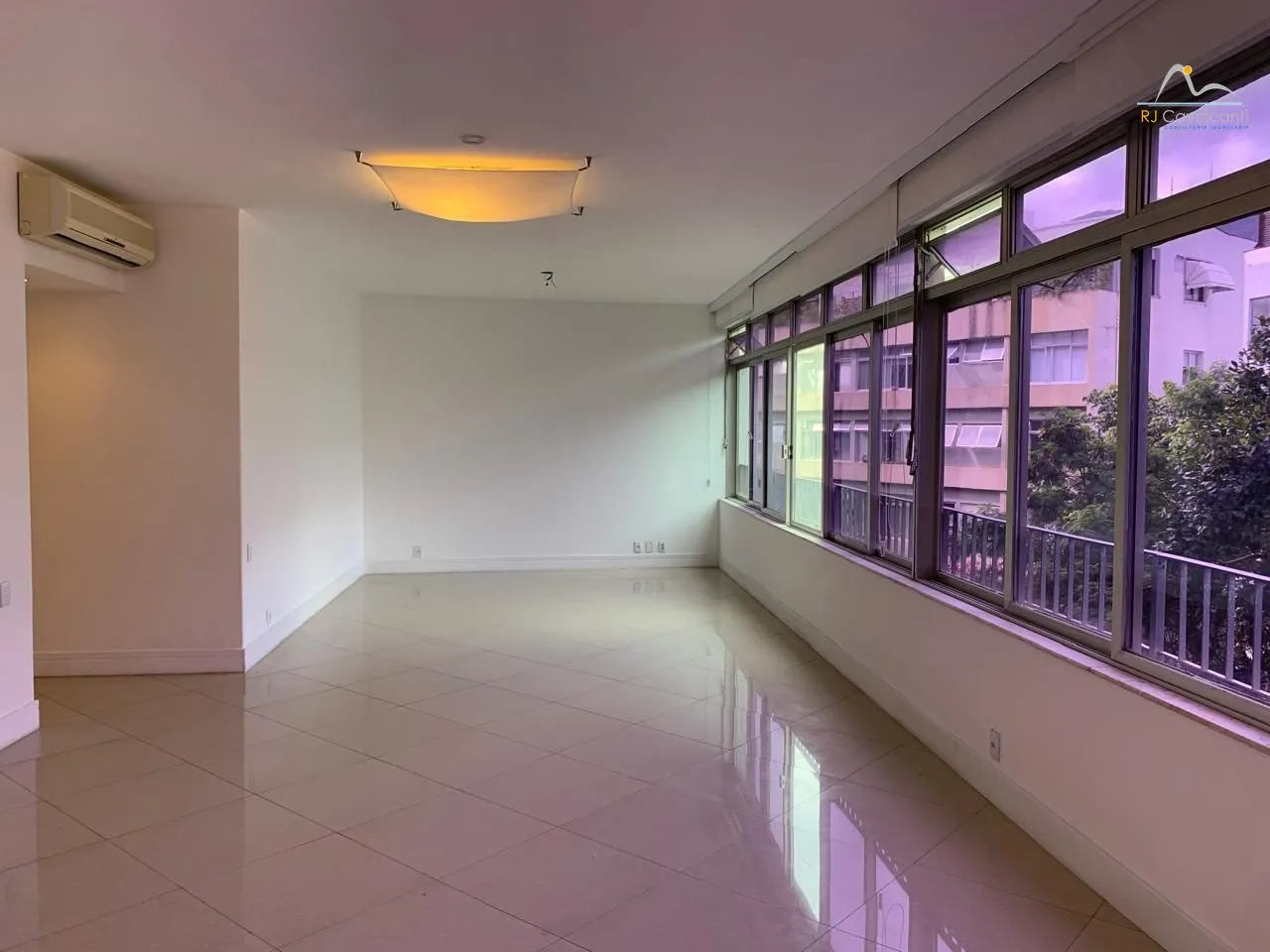 Квартира 155 м² з 3 спальнями та 3 ванними — photo 2