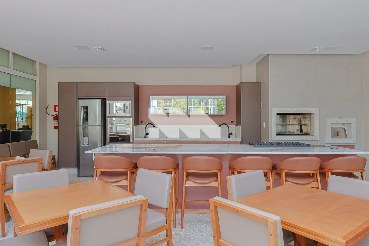 Rental apartment with 2 en-suite bedrooms and 192 m² — photo 33