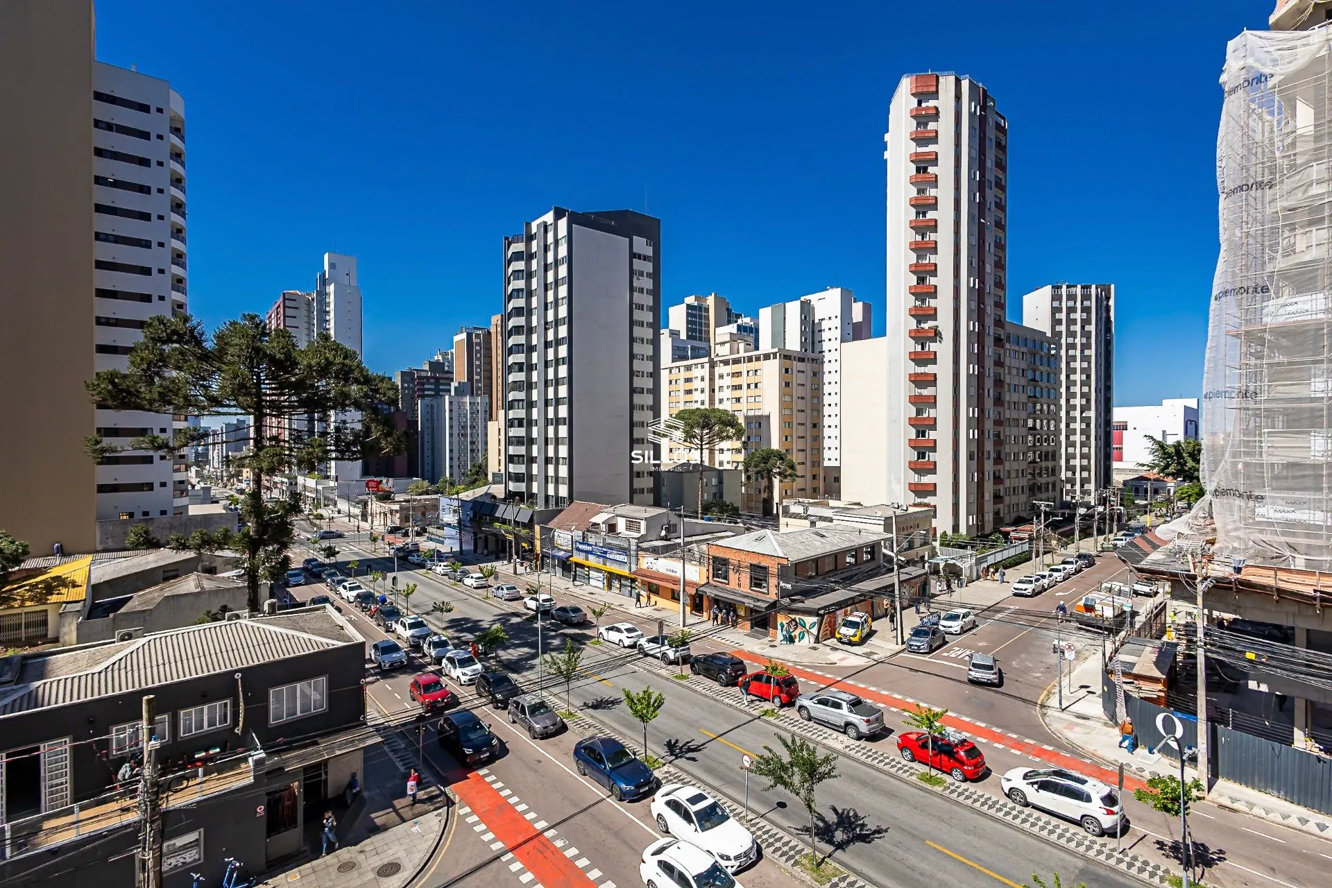 Apartamento de 3 quartos com cozinha integrada — photo 25
