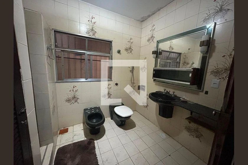 Casa com 3 quartos e 6 vagas de garagem — photo 31