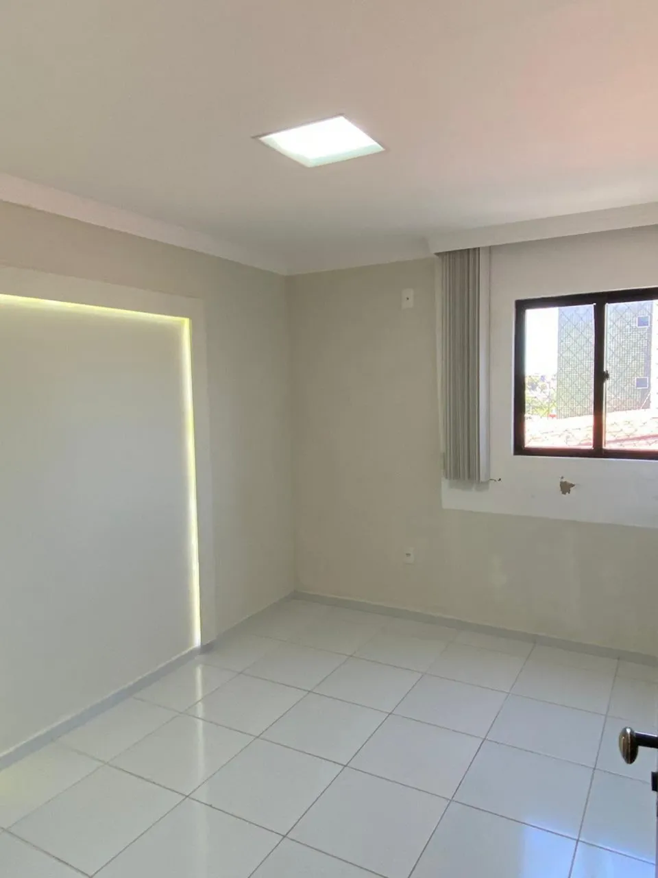 3-bedroom apartment with a home office — photo 11
