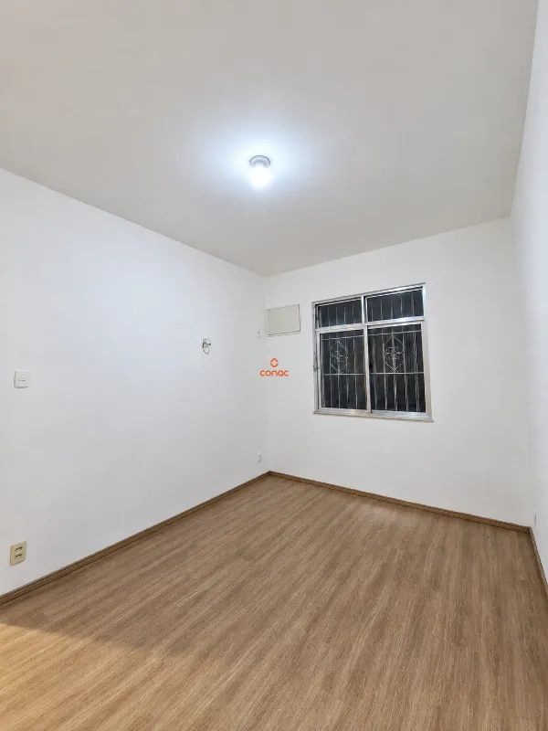 Apartment on the 1st floor with wood or laminate floors — photo 14
