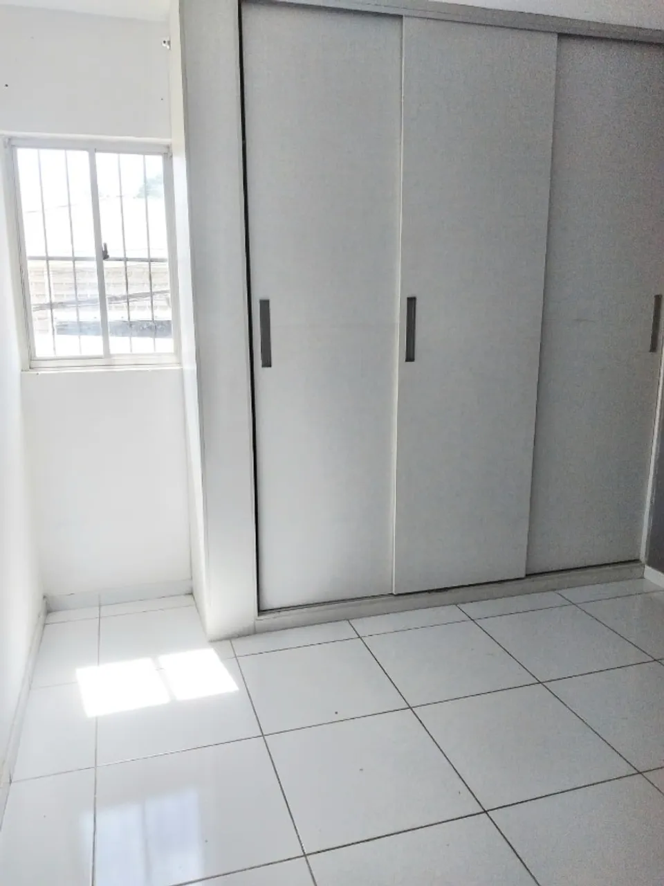 Unfurnished apartment with gas stove and 2 bathrooms — photo 6