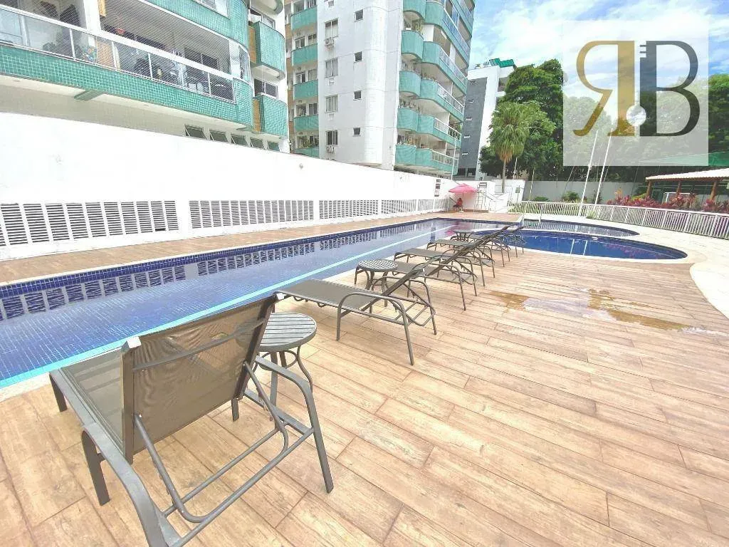 Рабочее место и 4 спальни: квартира 252 м² — photo 38