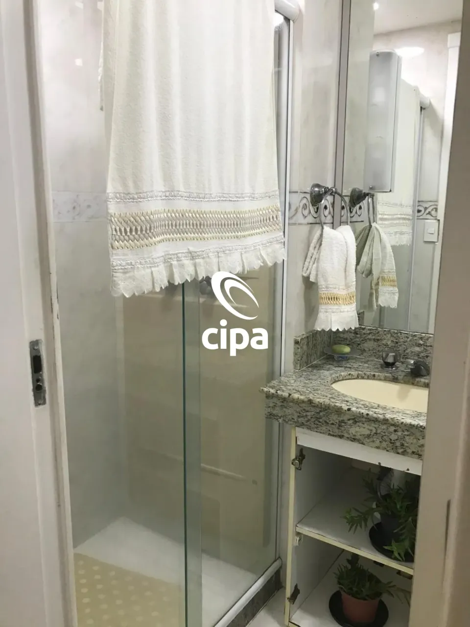 Apartamento mobiliado de 4 quartos e 3 banheiros com varanda — photo 19