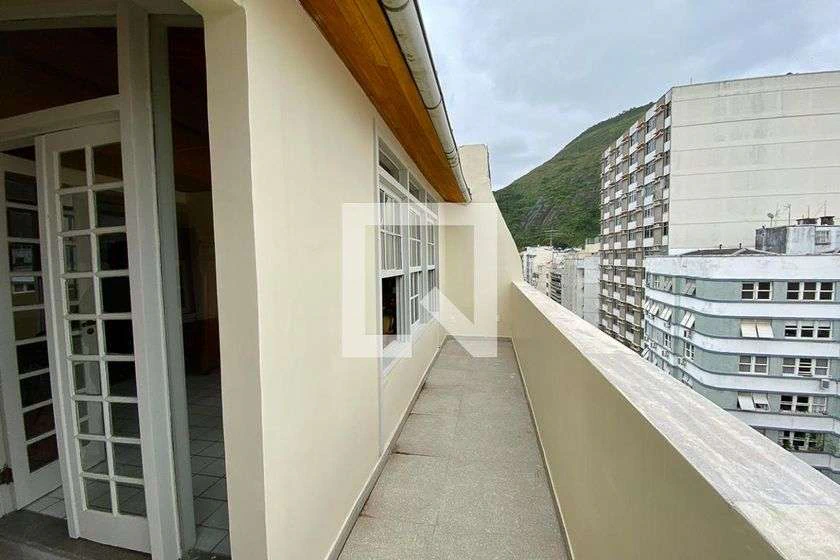 Furnished penthouse with 1 bedroom and 80 m² — photo 25