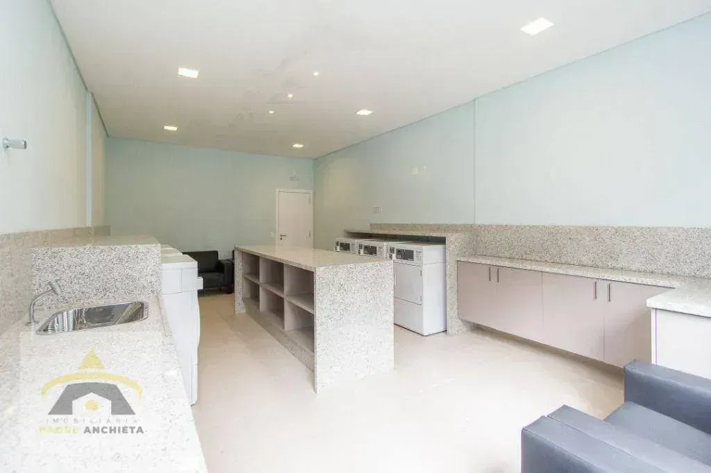 Estudio amueblado de 48 m² en el 15º piso con balcón — photo 144
