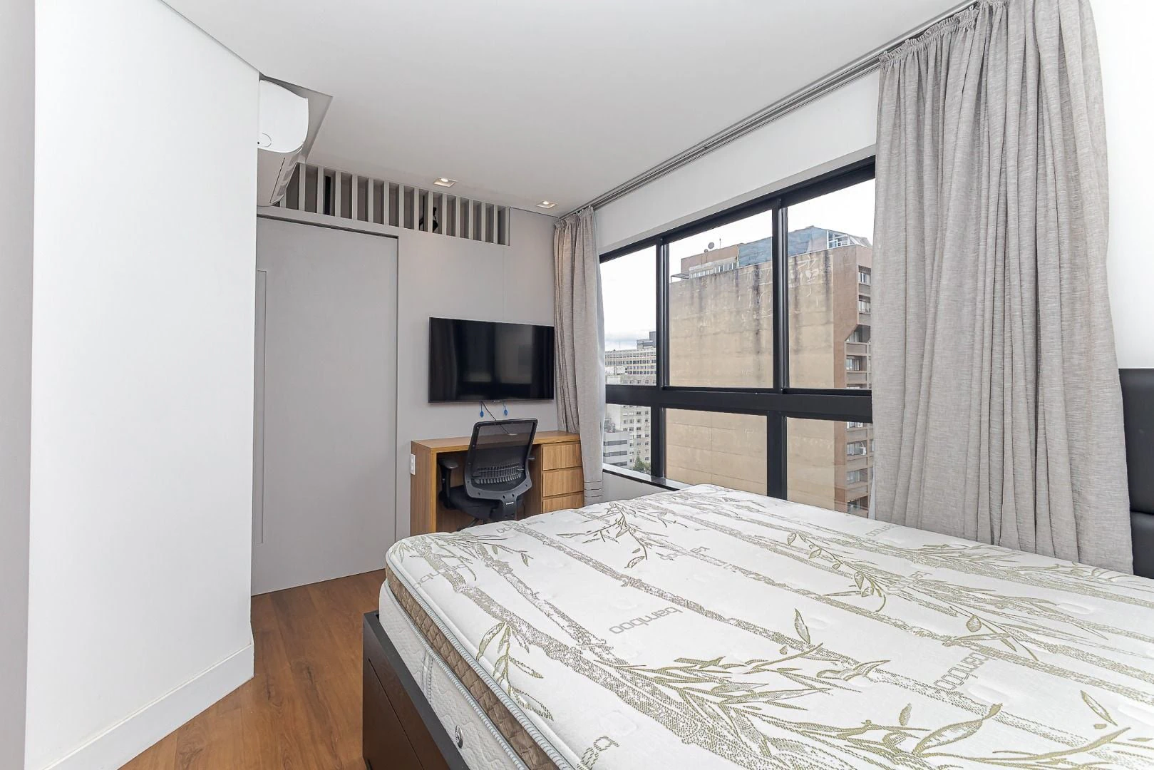 Dishwasher in a one-bedroom apartment, 31 m² — photo 12