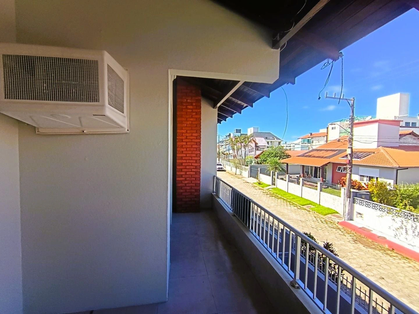 2-bedroom apartment with a private BBQ — photo 13