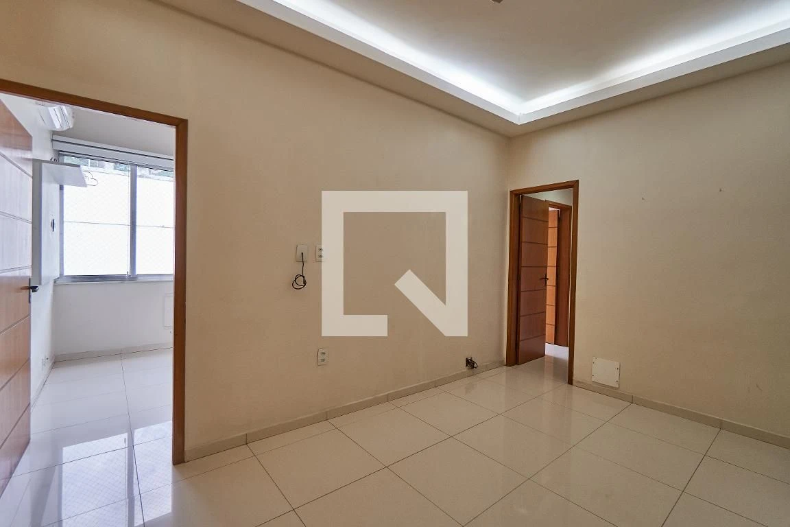Apartamento com 3 quartos e 1 vaga, cozinha fechada — photo 27