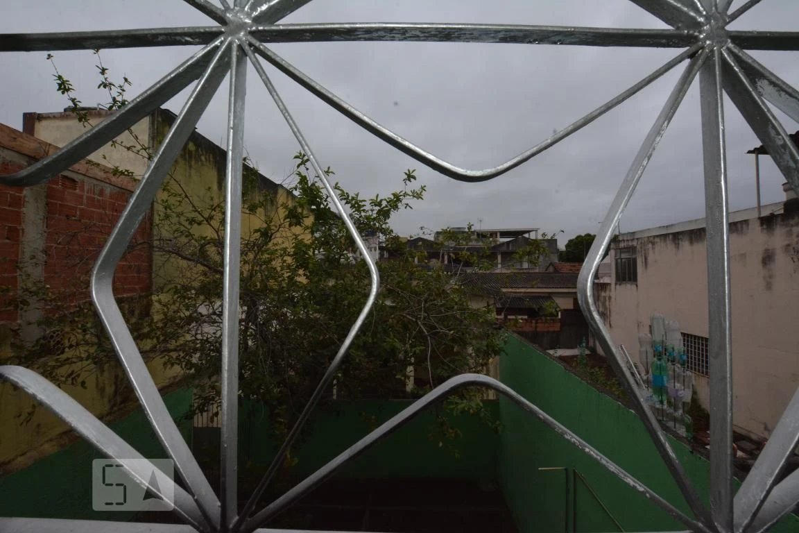 3-bedroom apartment with a glass-enclosed balcony — photo 66