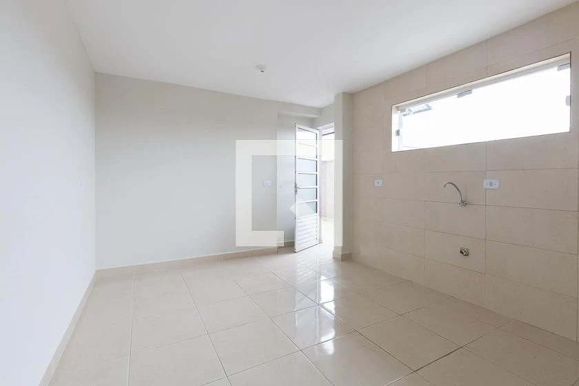 1-bedroom apartment with balcony and glass shower — photo 3