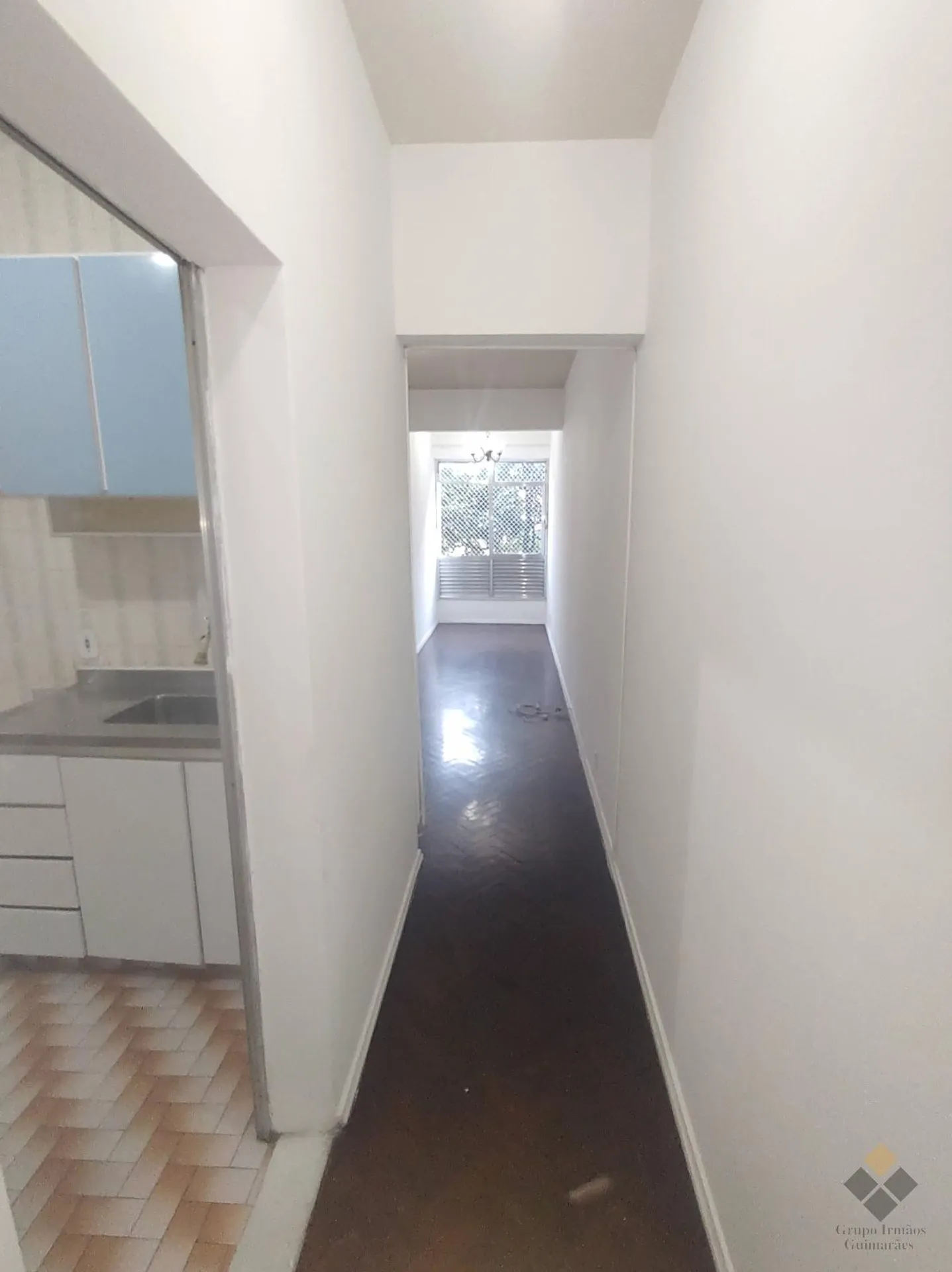 Apartment on the 4th floor with wood or laminate floors — photo 15