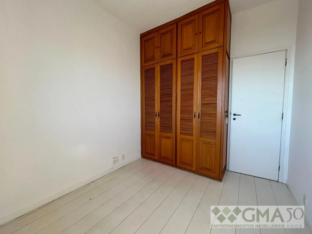 Unfurnished 2-bedroom apartment with 3 bathrooms — photo 12