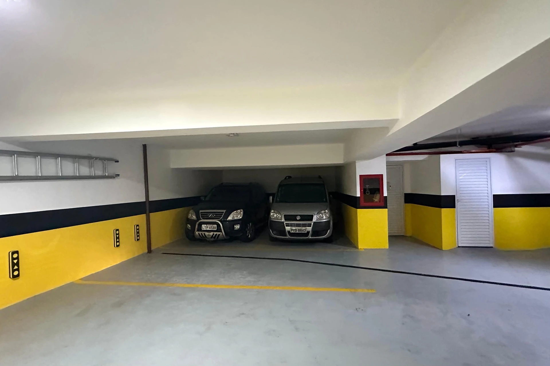 Квартира без меблів з 3 спальнями та 3 ванними кімнатами — photo 17