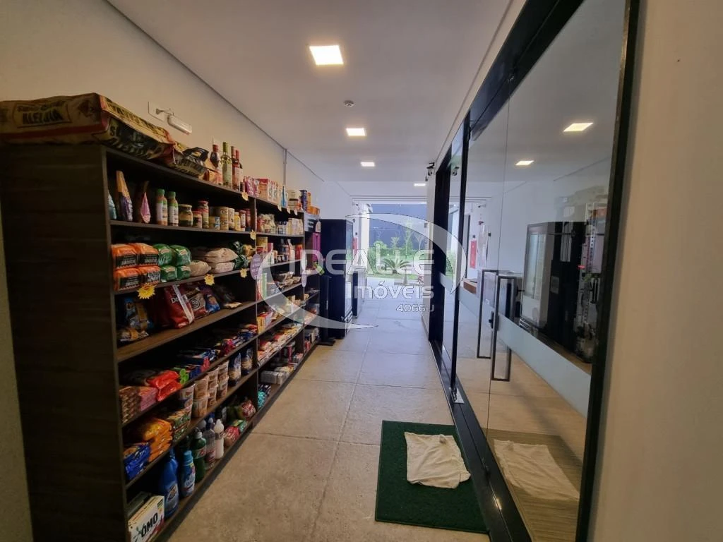 Apartamento com piso de madeira ou laminado, Santo Inácio — photo 22