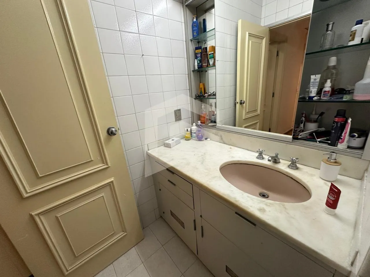 Робоче місце та 2 спальні: квартира 75 м² — photo 19