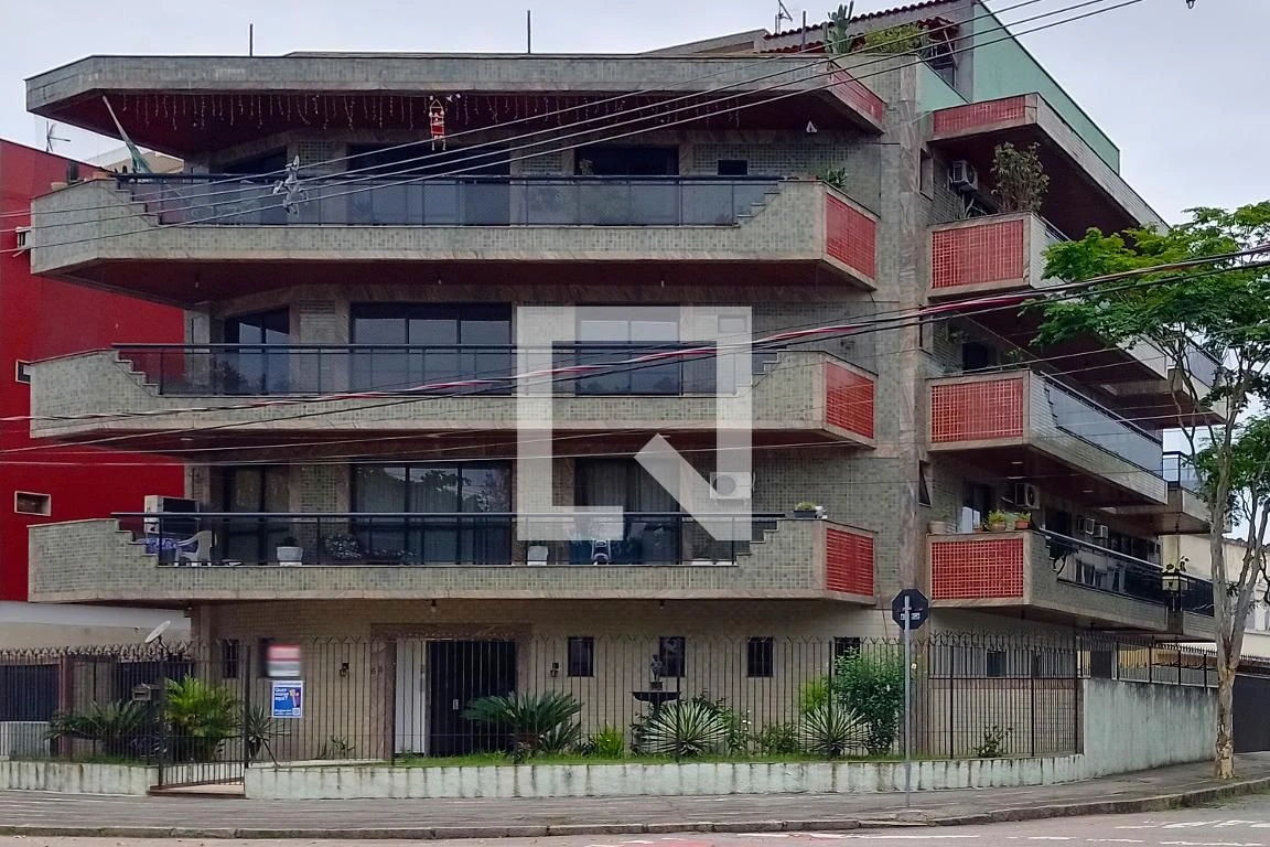 4-bedroom apartment with a water view in Rio de Janeiro — photo 100