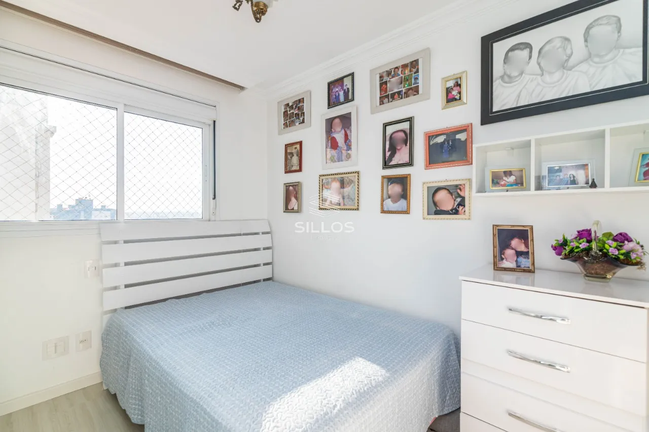 2-bedroom apartment in a building with a gym — photo 10