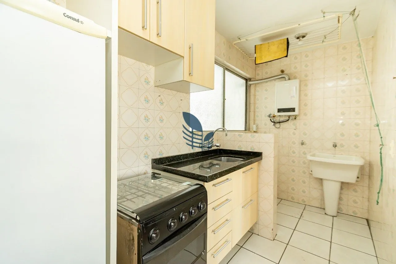 Apartment on the 15th floor with wood or laminate floors — photo 2