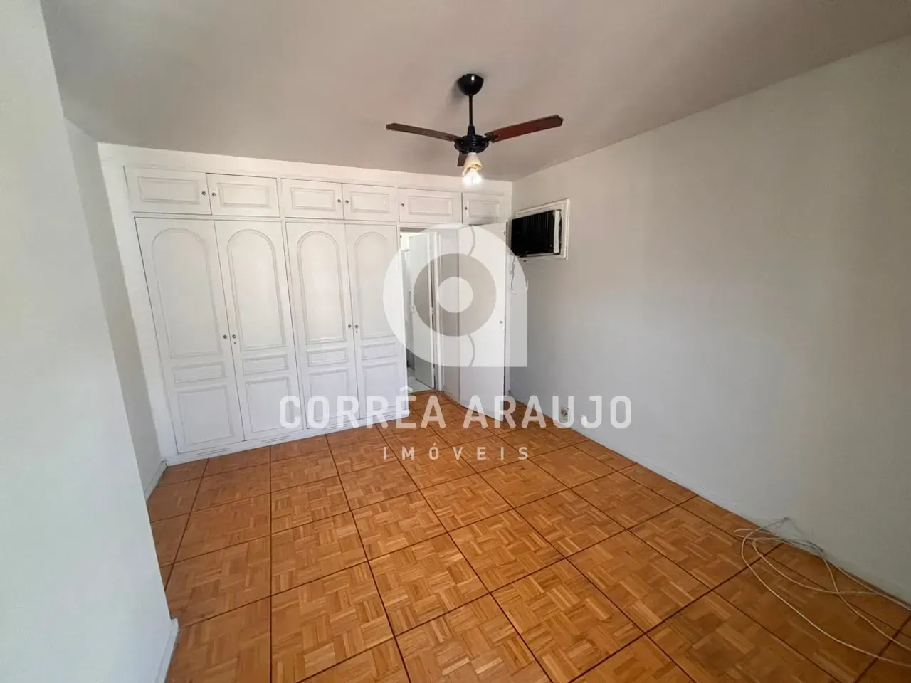 Apartamento de 160 m² com 3 quartos, 2 banheiros e varanda — photo 15