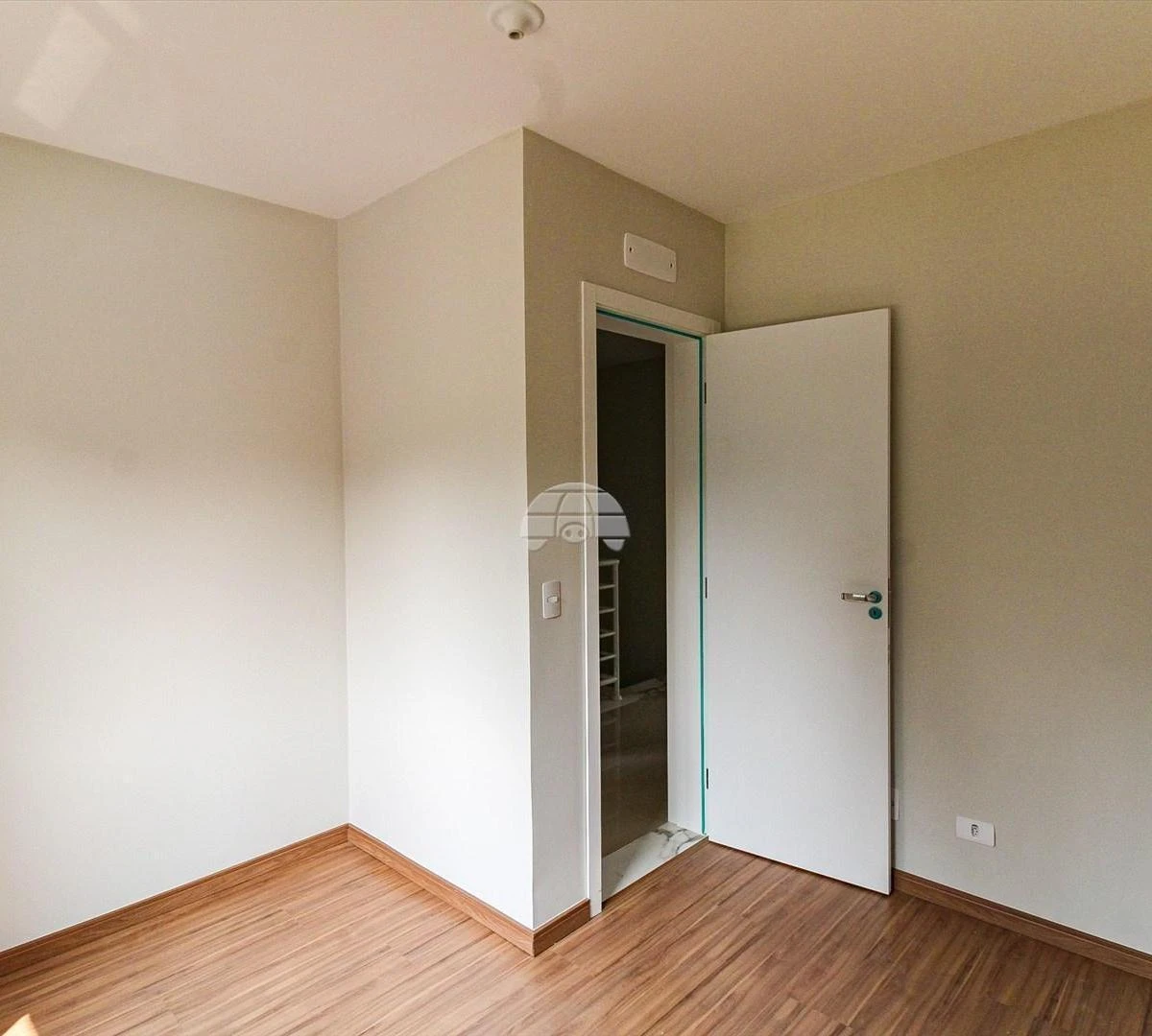 3-bedroom house with a home office in Curitiba — photo 32