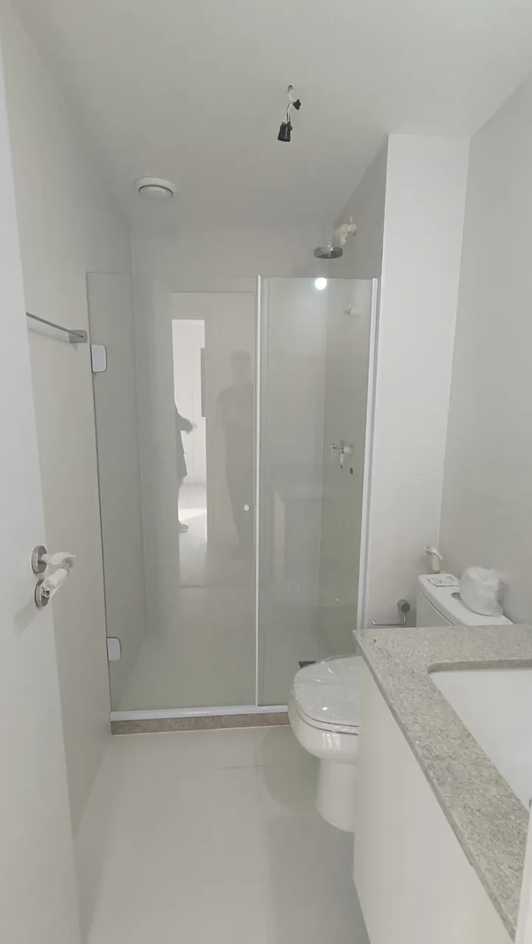 Квартира 73 м² с застеклённым балконом и видом на горы — photo 10