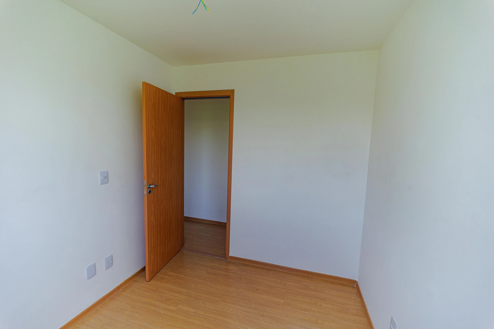 Apartment, 45 m², with wood or laminate floors — photo 14