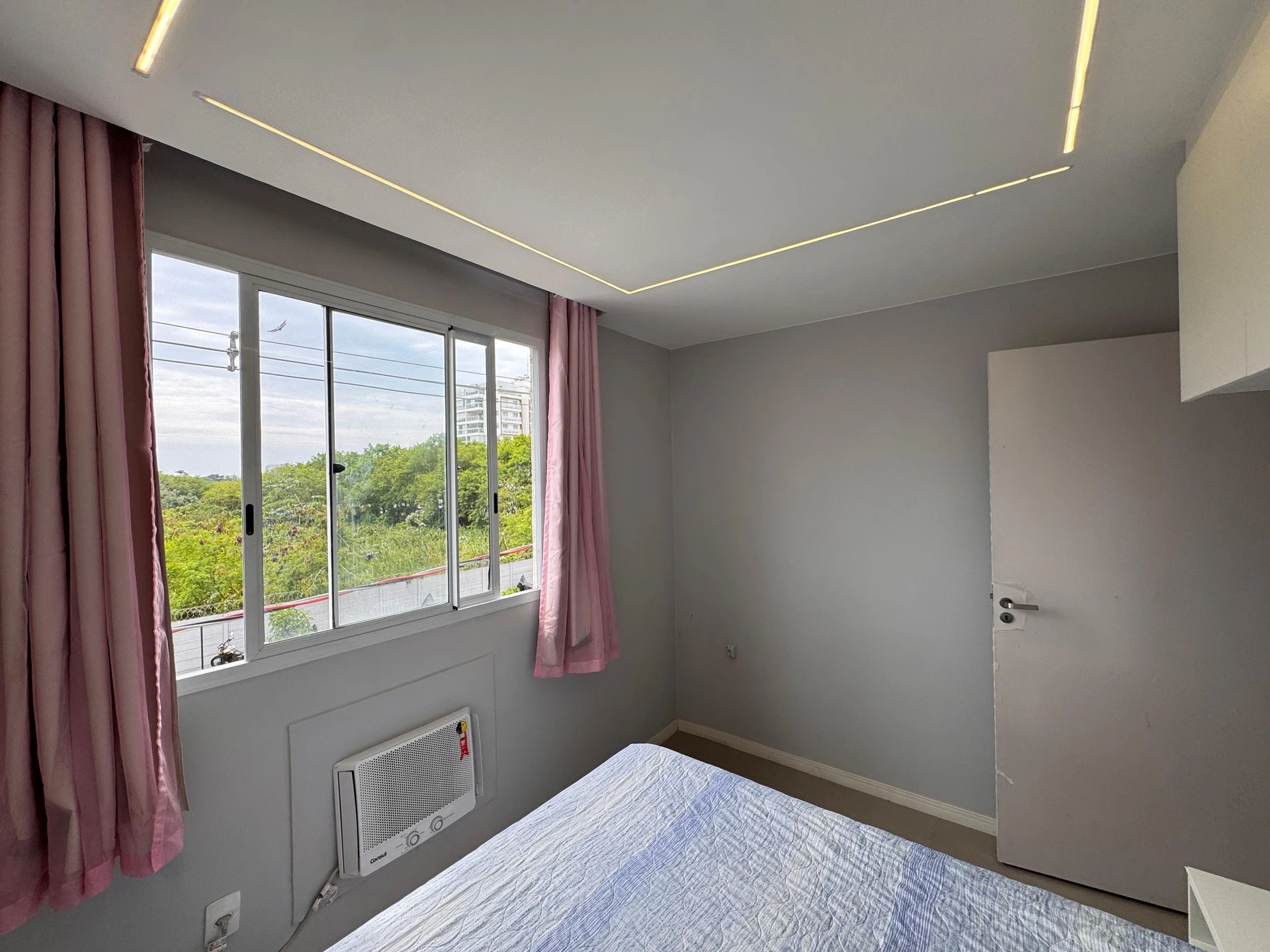 Furnished 2-bedroom, 43 m² apartment in Rio de Janeiro — photo 4