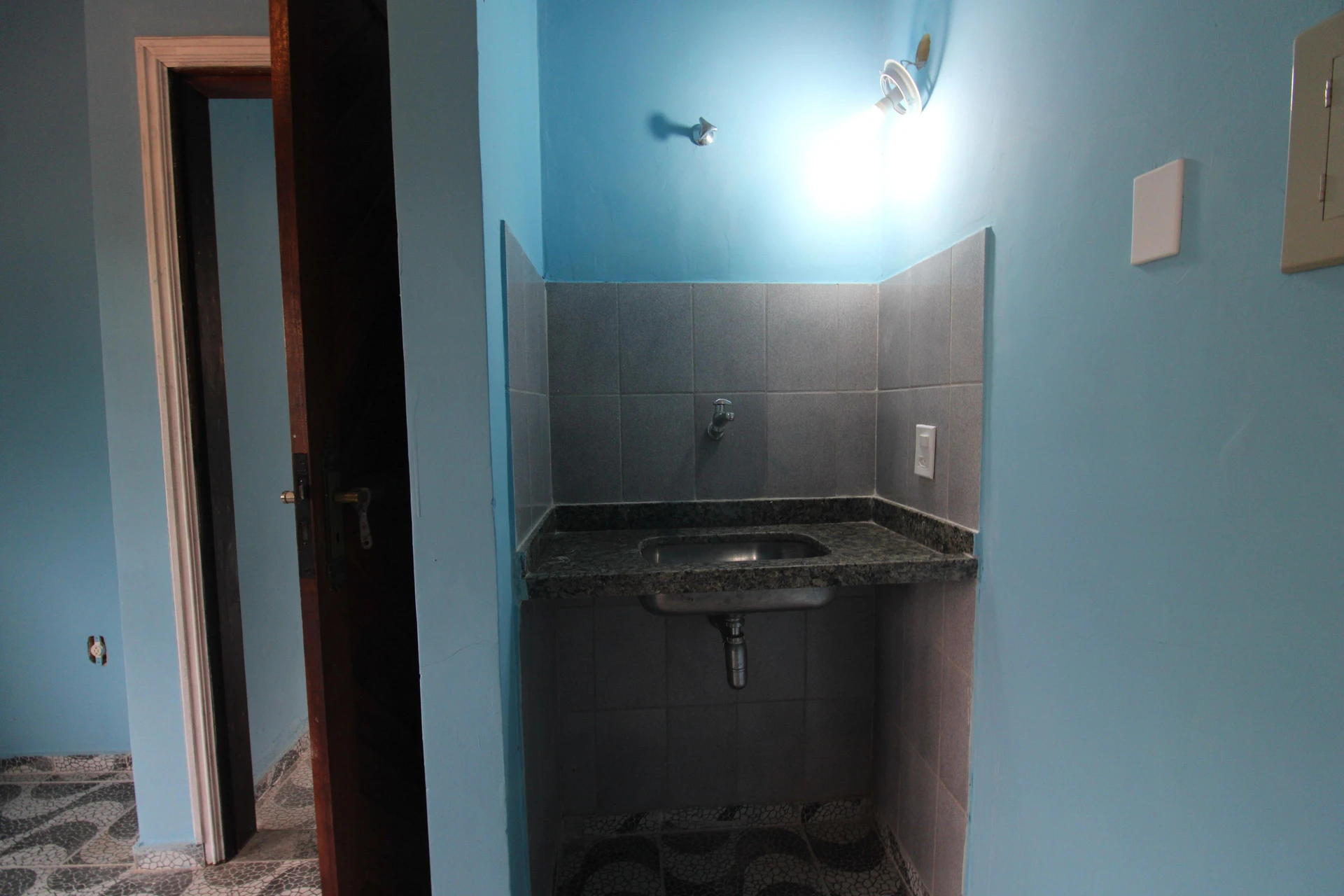 Furnished house with 6 bedrooms and 4 bathrooms — photo 68