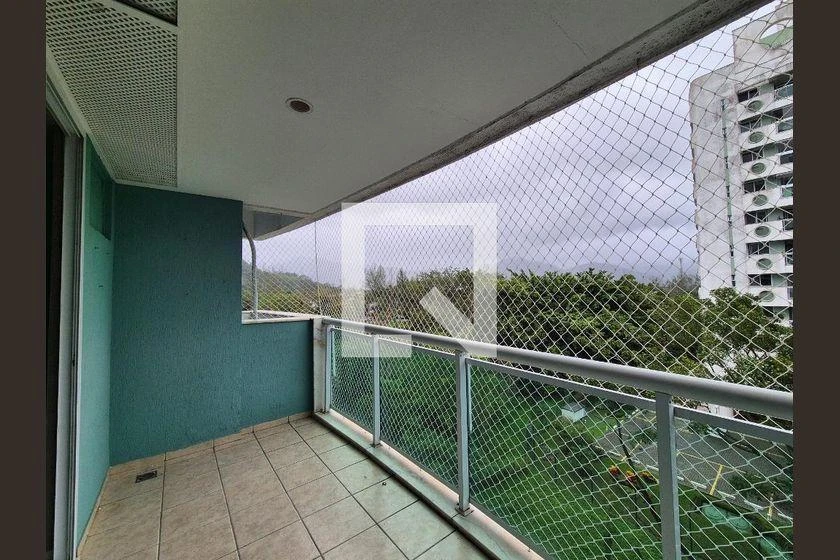 Apartment with 67 m², 2 bedrooms and a balcony — photo 18
