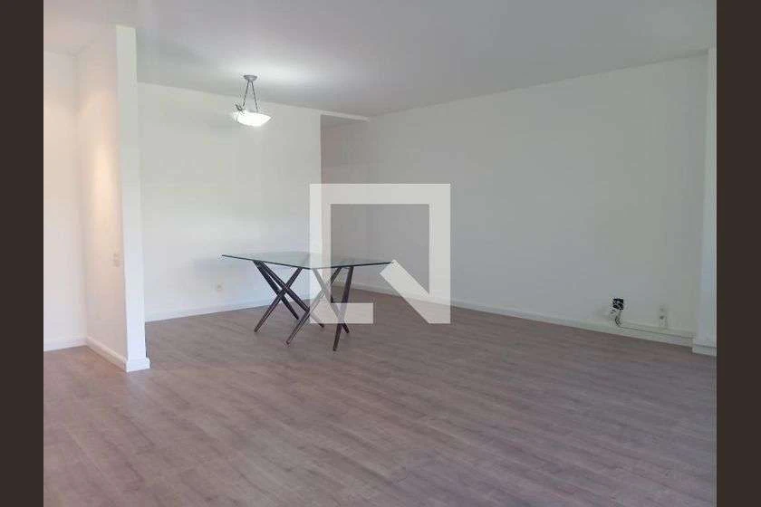 130 m² apartment with 3 bedrooms and a balcony — photo 20