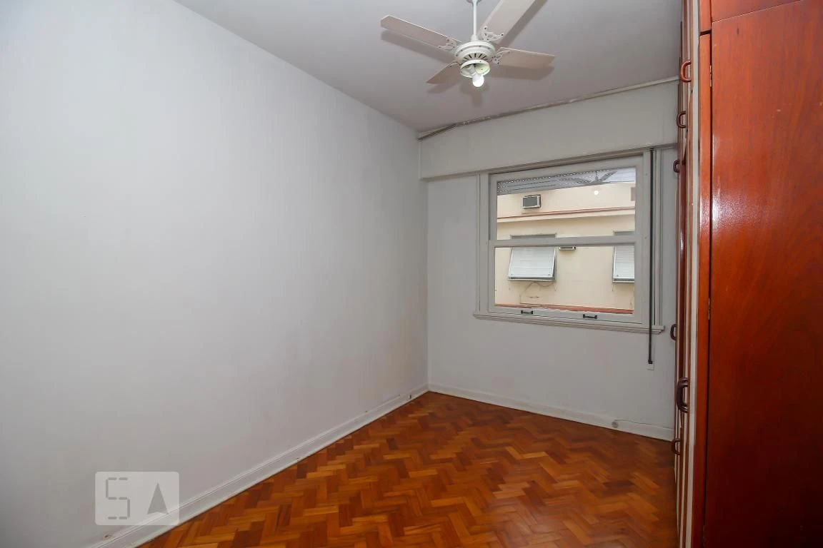 Rental apartment with 2 bedrooms and a balcony — photo 13