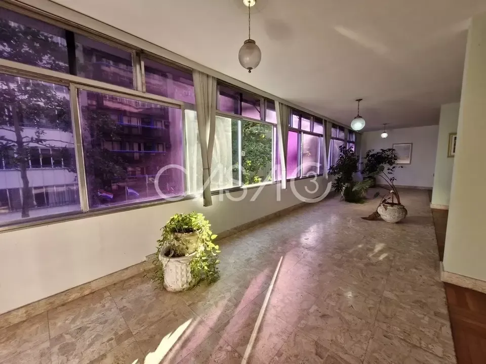 Rental apartment with 4 bedrooms and 330 m² — photo 14