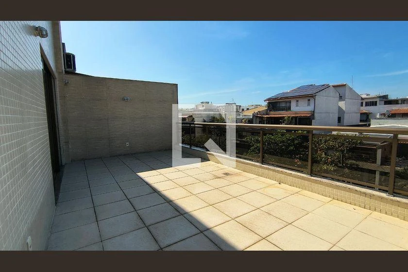 Rental apartment with 3 en-suite bedrooms and 179 m² — photo 13