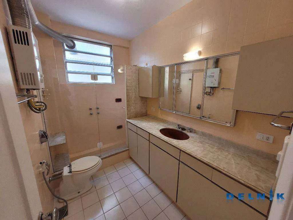 3-bedroom apartment for rent with a balcony — photo 16