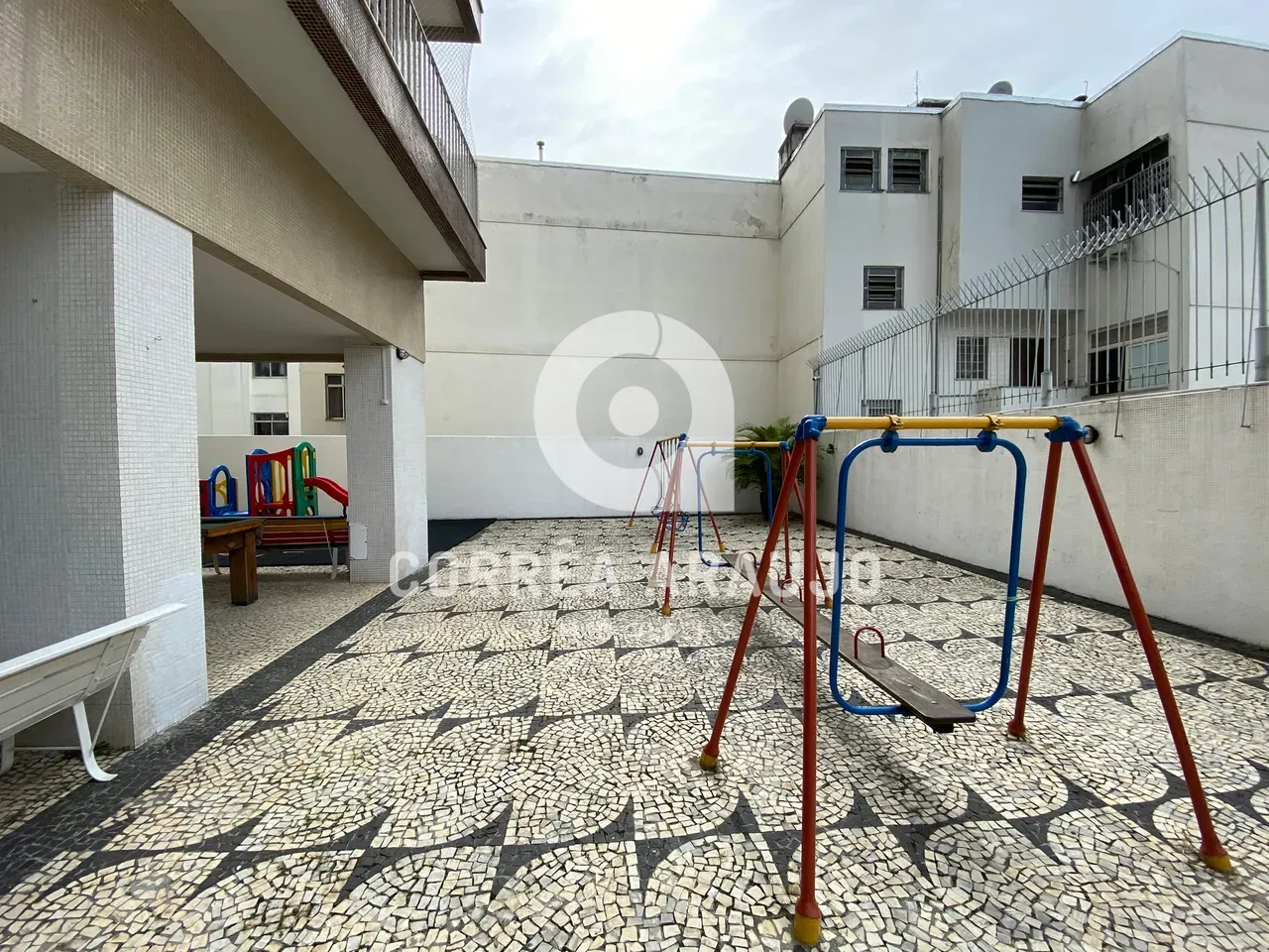 Apartamento de 160 m² com 3 quartos, 2 banheiros e varanda — photo 31