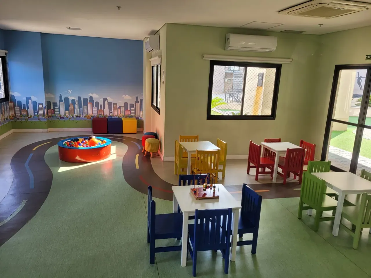 Apartamento de 1 quarto com varanda e cozinha integrada — photo 26