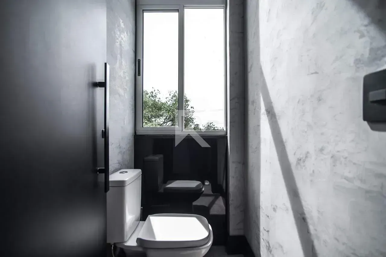 Furnished duplex penthouse with 2 suites and 4 parking — photo 26