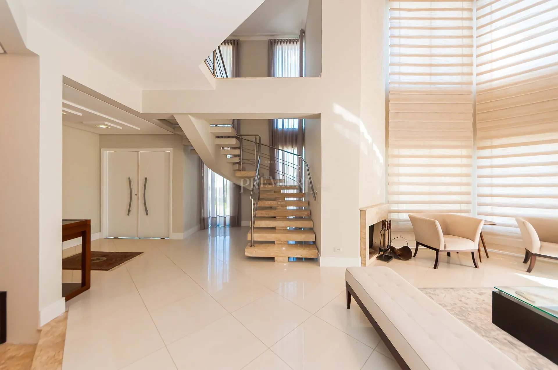 Furnished house with 613 m², 3 en-suite bedrooms — photo 32