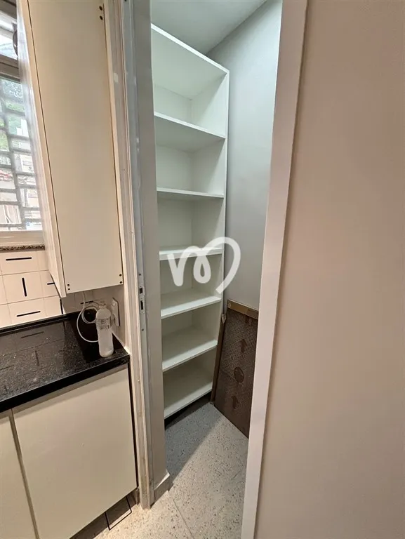 Apartment on the 3rd floor with wood or laminate floors — photo 18