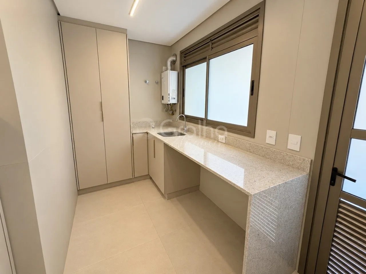 Apartment, 154 m², with a private BBQ — photo 31